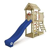 WICKEY Spielturm Klettergerüst JoyFlyer mit Holzdach & Blauer Rutsche, Outdoor Kinder Kletterturm mit Sandkasten, Leiter & Spiel-Zubehör für den Garten