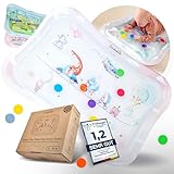 TummyTime Wassermatte XXL by Freudeskind, Baby Wasserspielmatte, 100% Phtalate- & BPA-frei ab 0, 3, 6, oder 9 bis 24 Monate, Sensorische Montessori Spielmatte, Babyspielzeug Bauchlage